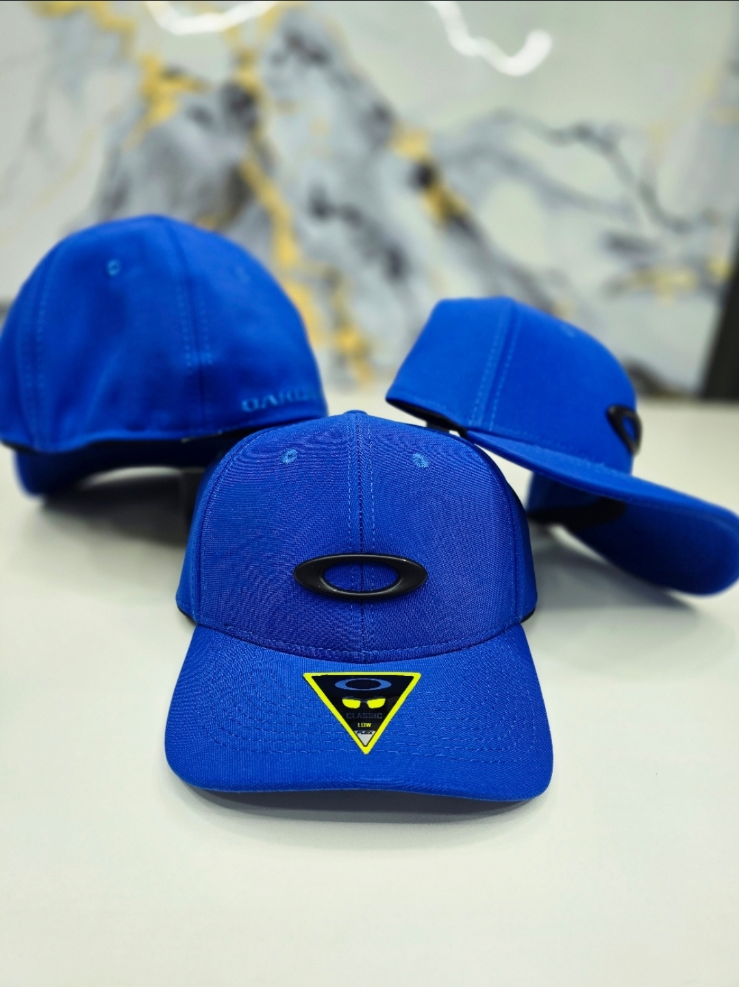 Oakley Azul