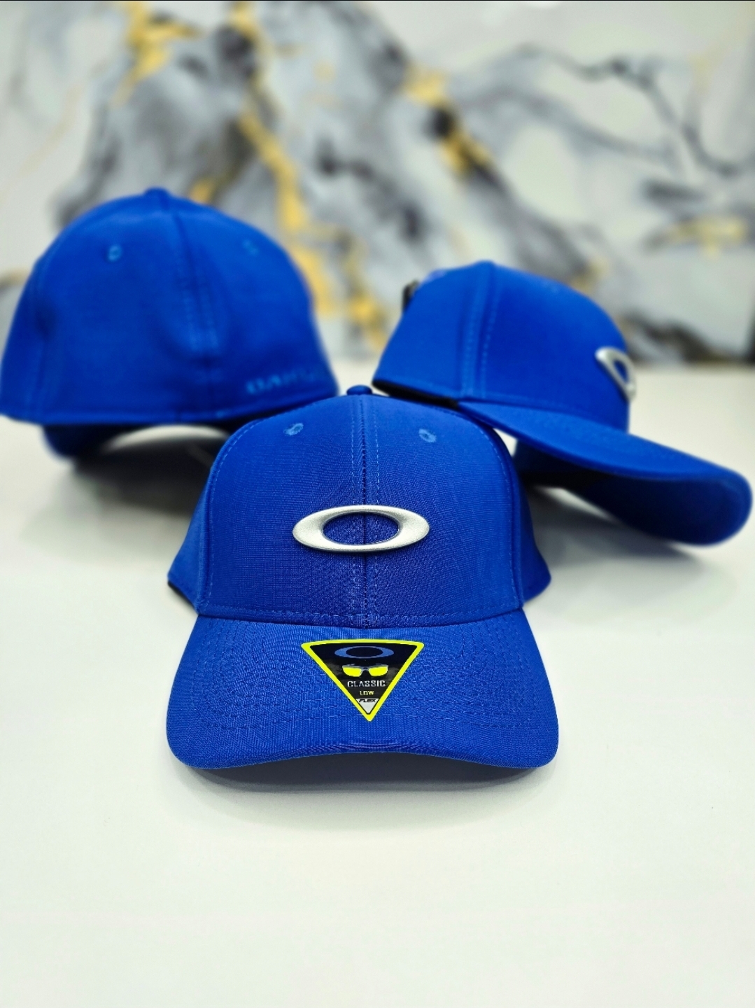Oakley Azul