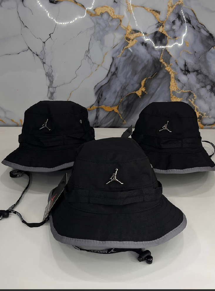 Piluso Jordan negro con gris 