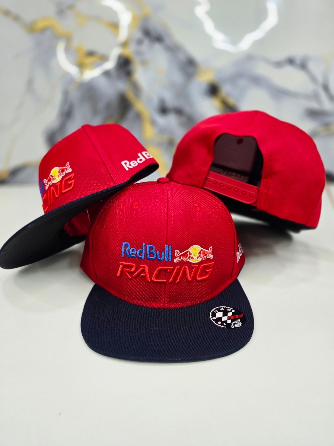 Red bull Roja