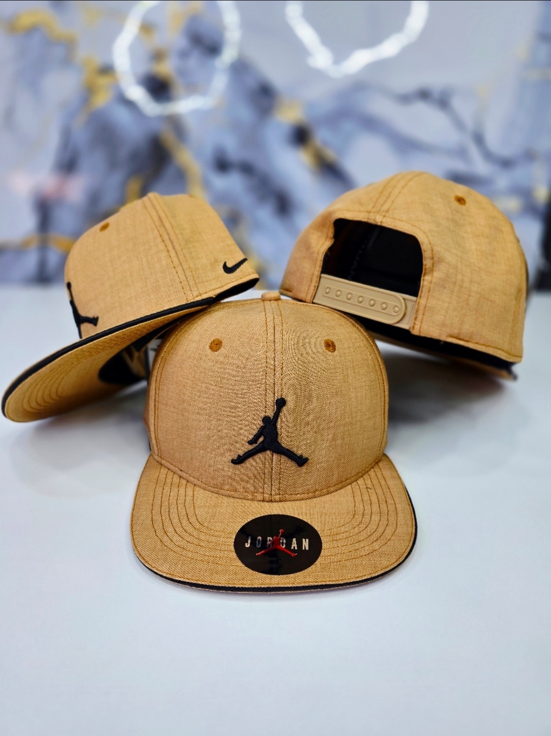 Jordan Bordado beige