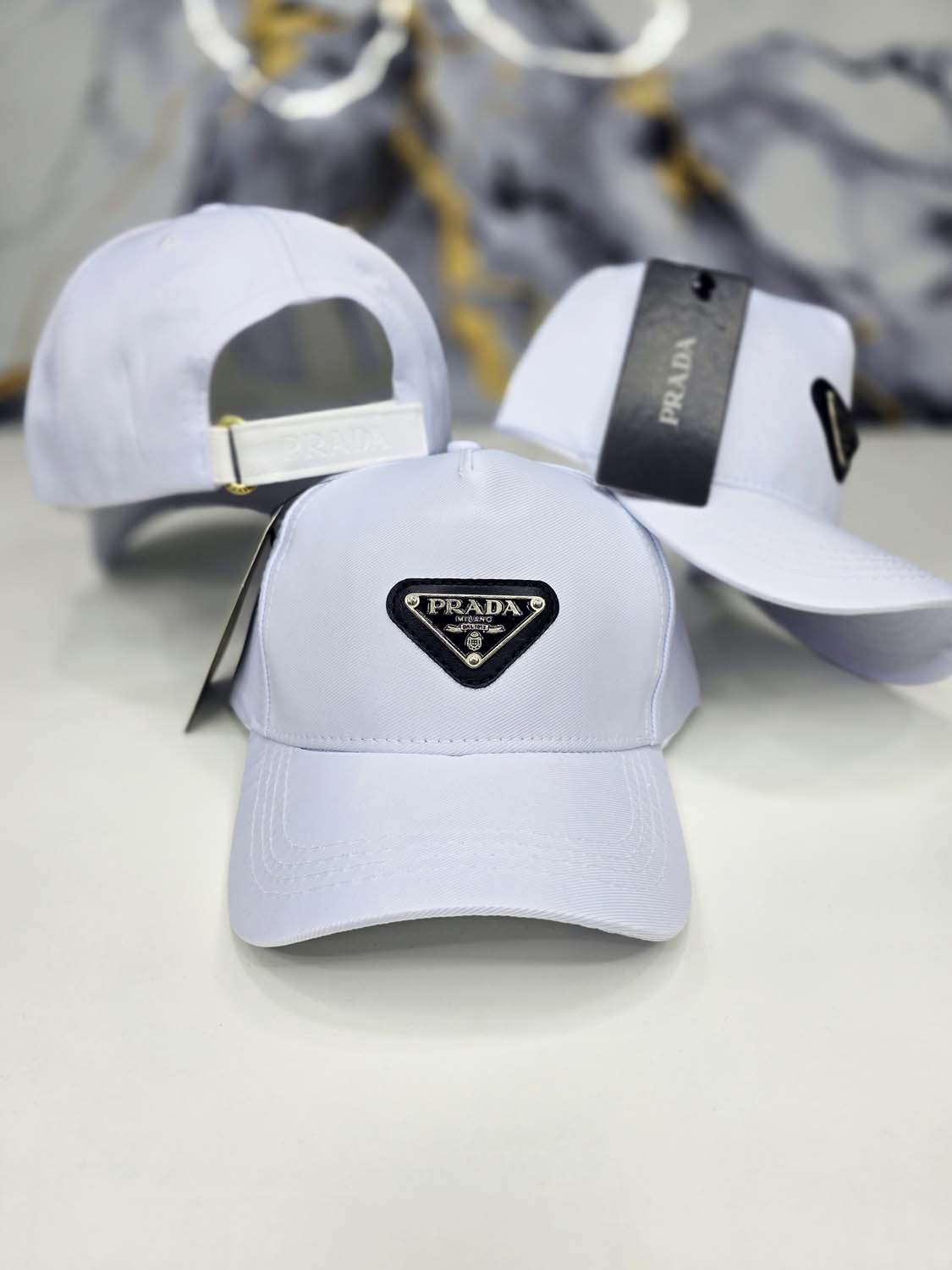 Prada Blanca