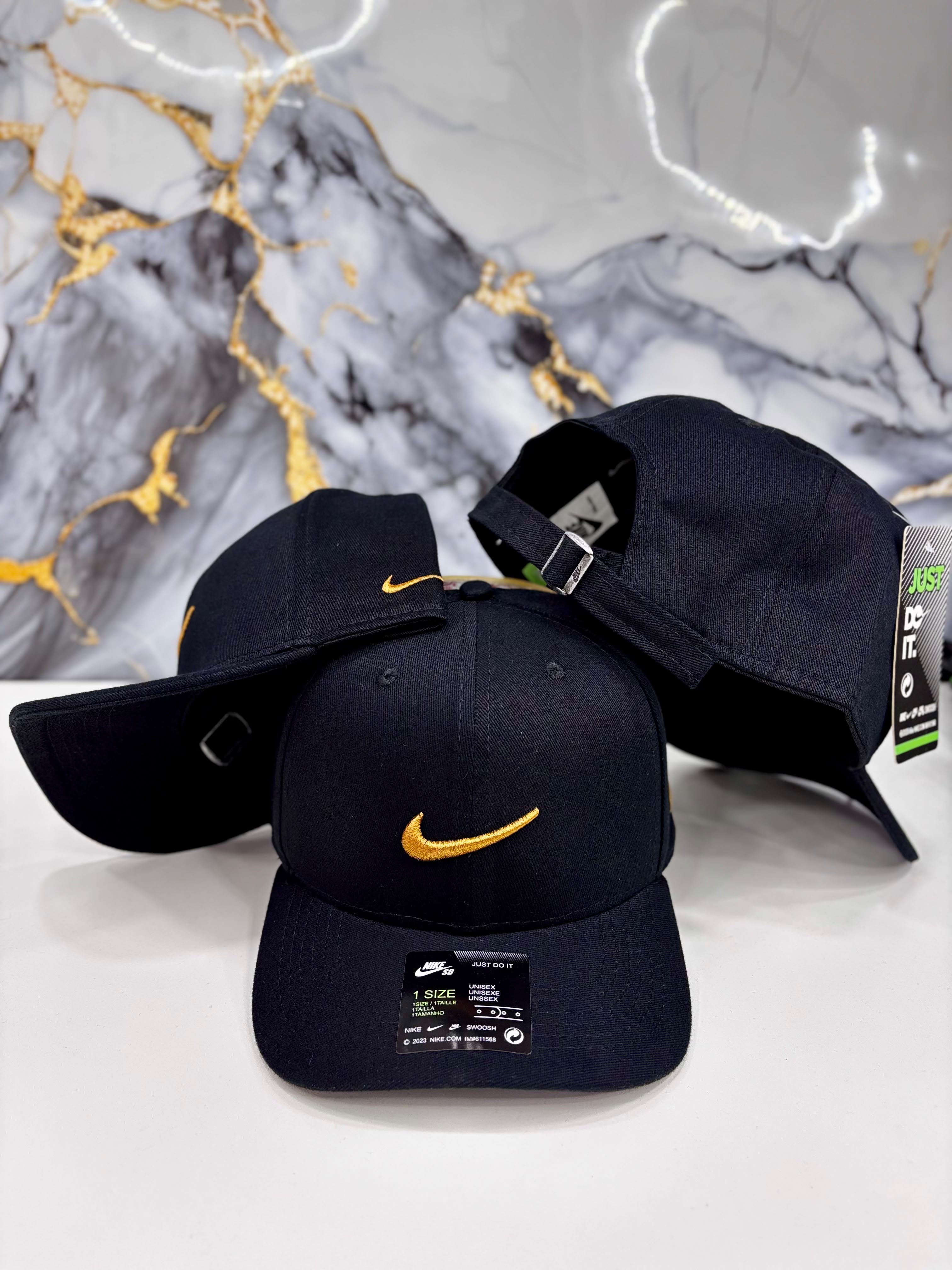 Nike bordado