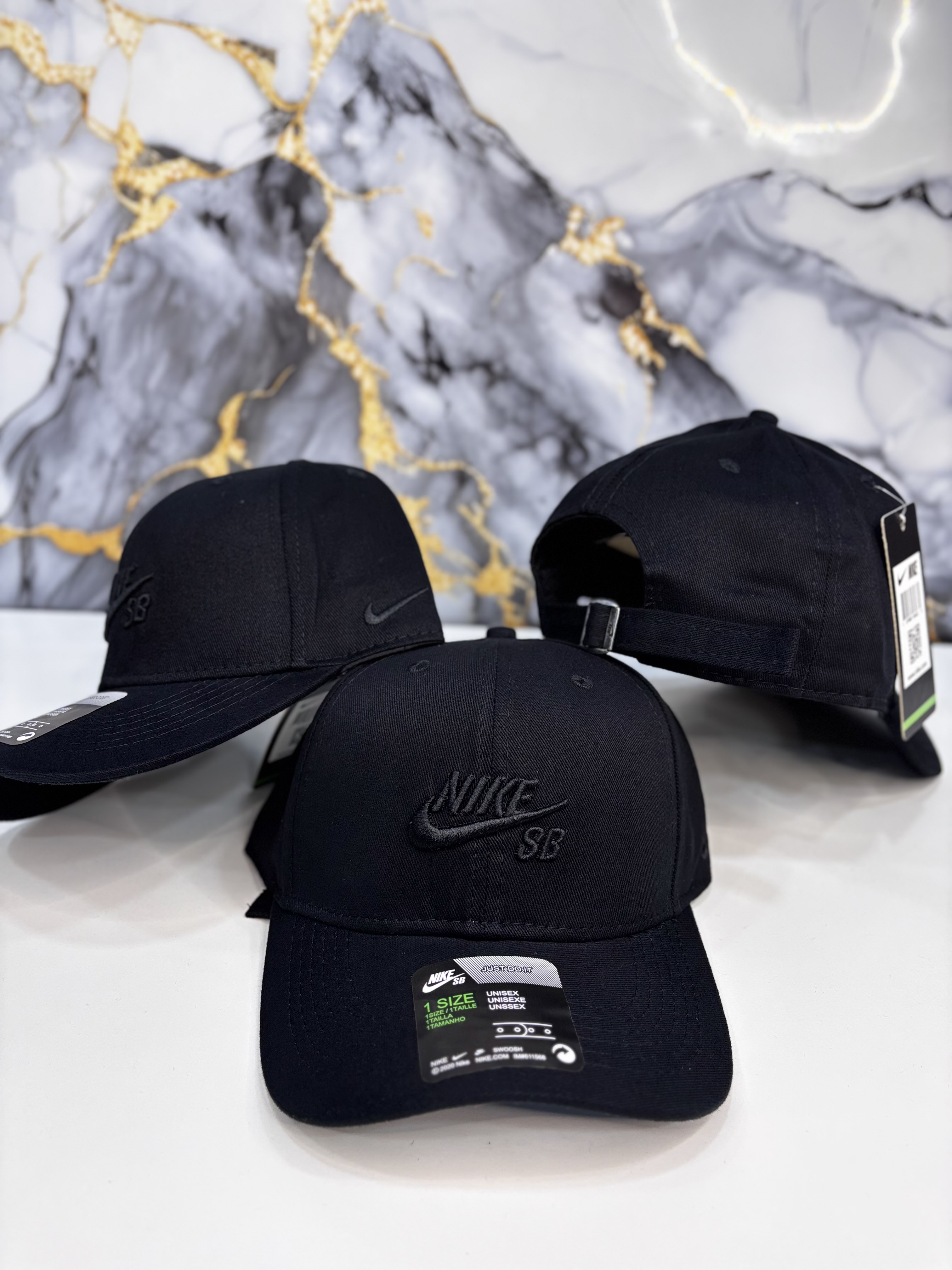 NIKE SB