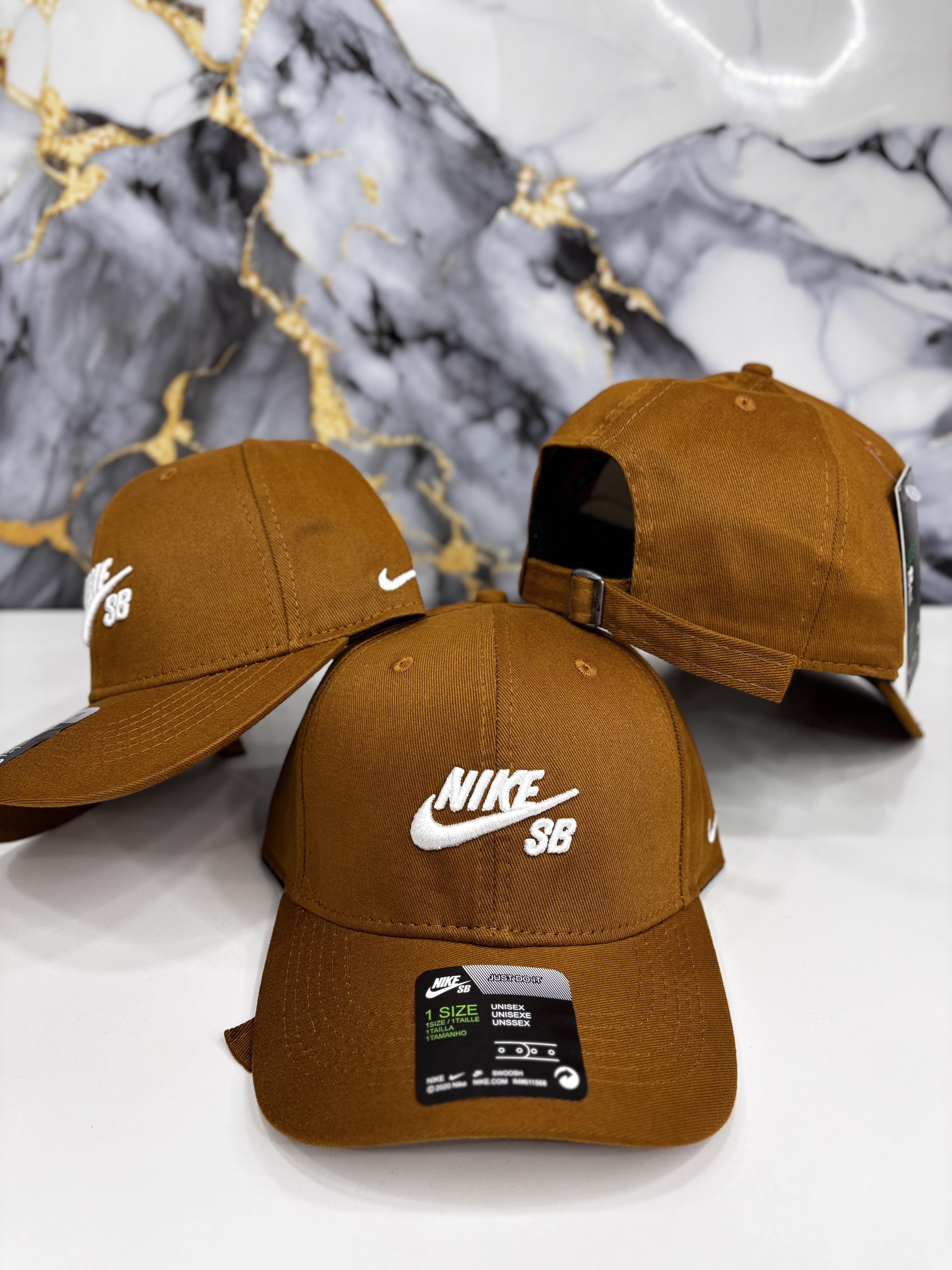 NIKE SB